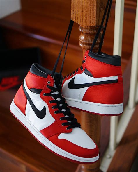 jordan 1 shoes.